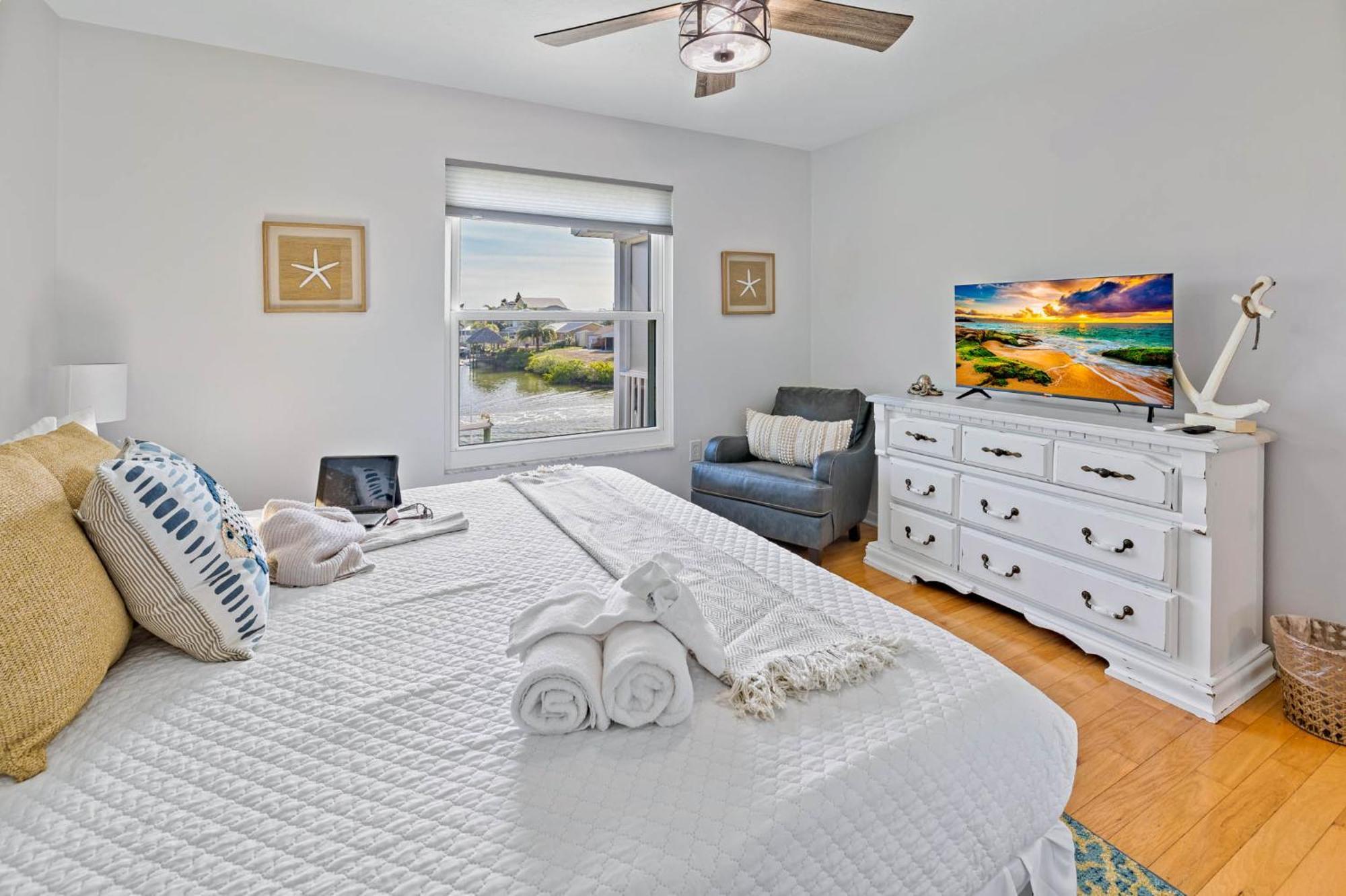 5 Bed3Bath Waterfront Pool Home With Full Gym, Office, And Heated Pool! Hernando Beach Dış mekan fotoğraf